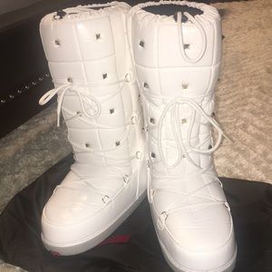 valentino snow boots